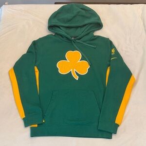 EUC! Nike Boston Celtics City Earned Edition Courtside Hoodie, sz S